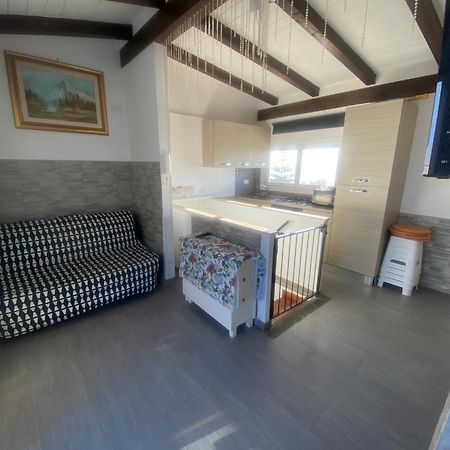 La Casa Di Leila Apartment Passoscuro Bagian luar foto